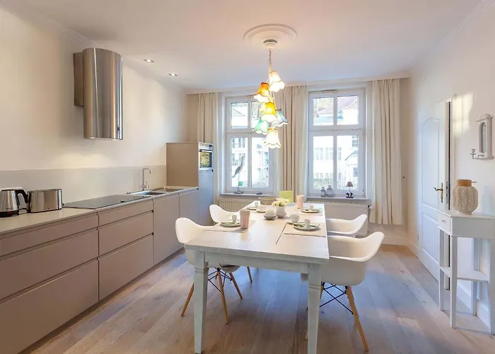 Appartement Granitz, Ostseebad Sellin, Insel Ruegen, Ostseebrise